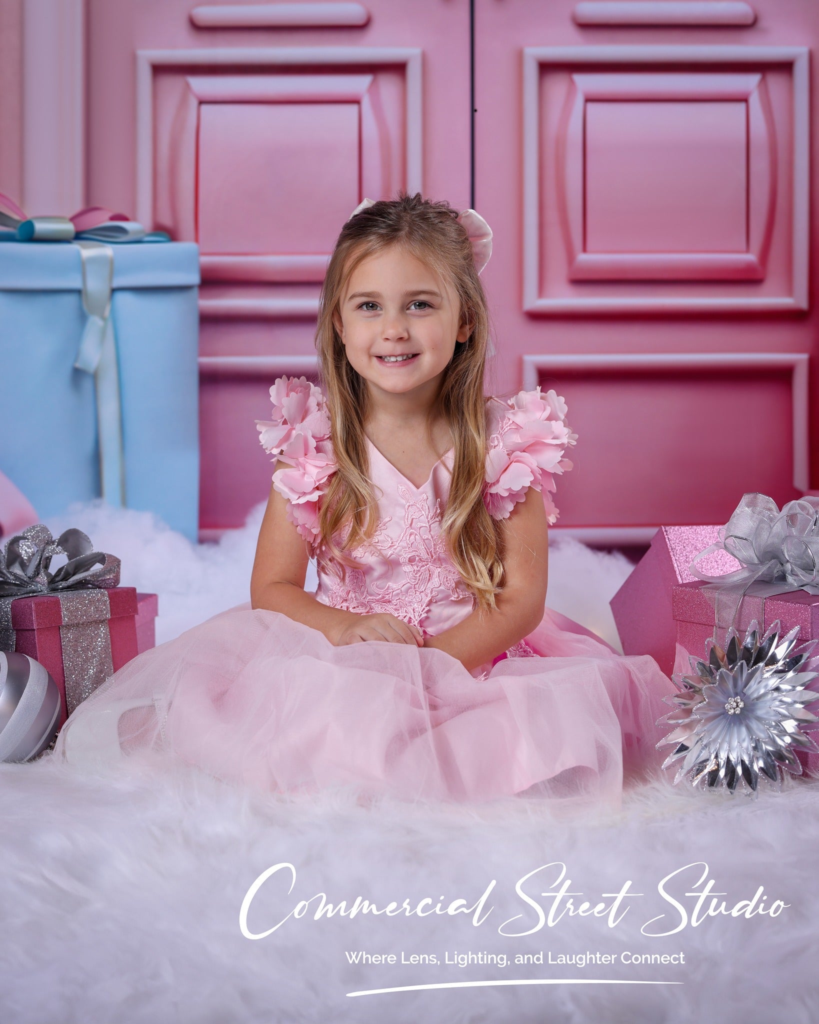 Rosa Weihnachtshintergrund Rosa Tür Schleife Girlande Weihnachtshintergrund MRR9-70