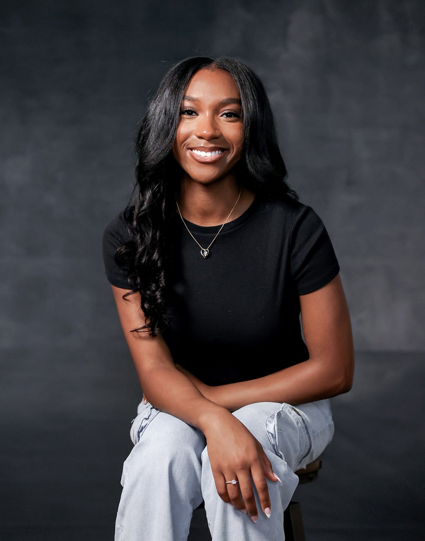 Schwarzer Fotohintergrund Studio Textur Portrait Hintergrund GTY2-125