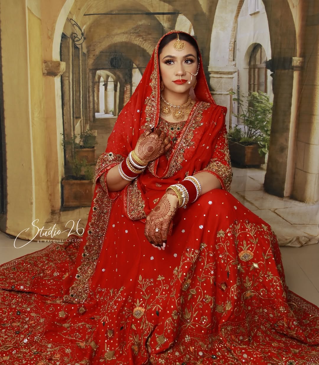 Rundbogen Promenade Grüne Topfpflanzen Foto Kulisse KAT-144