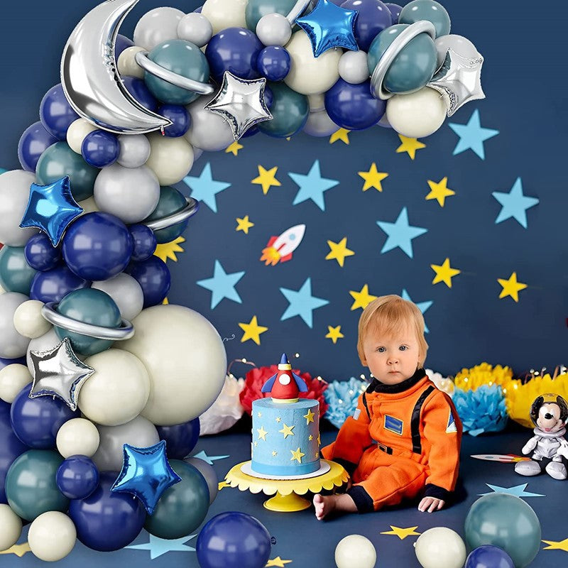 Silbergraue Cartoon Astronaut Serie Ballonkette BA25