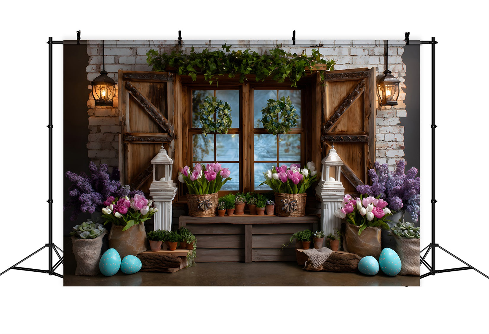 Oster-Cottage-Garten-Hintergrund Fensterkranz Tulpen-Eier Oster-Hintergründe Fotografie von Magali