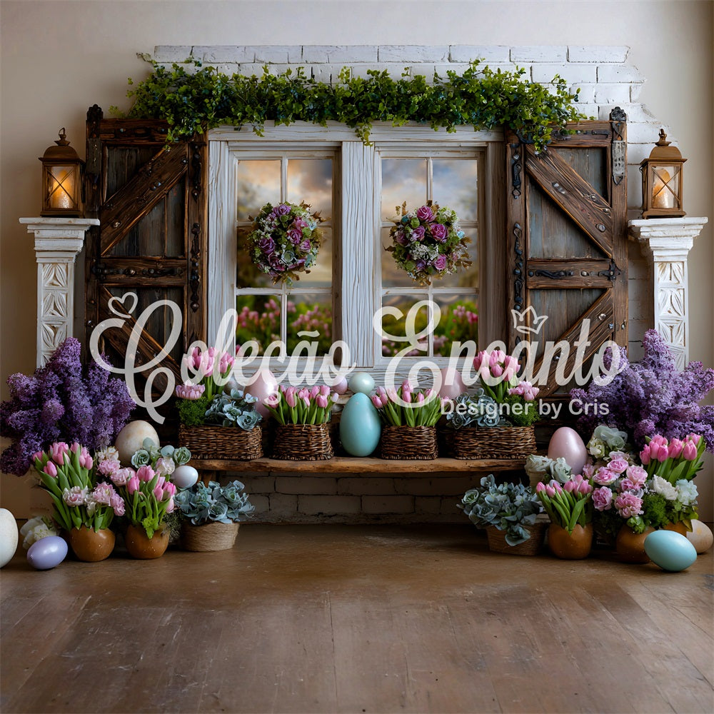 Oster-Cottage-Garten-Hintergrund Lavendel Tulpen-Eier Fenster Frohe Ostern Foto-Hintergrund von Magali