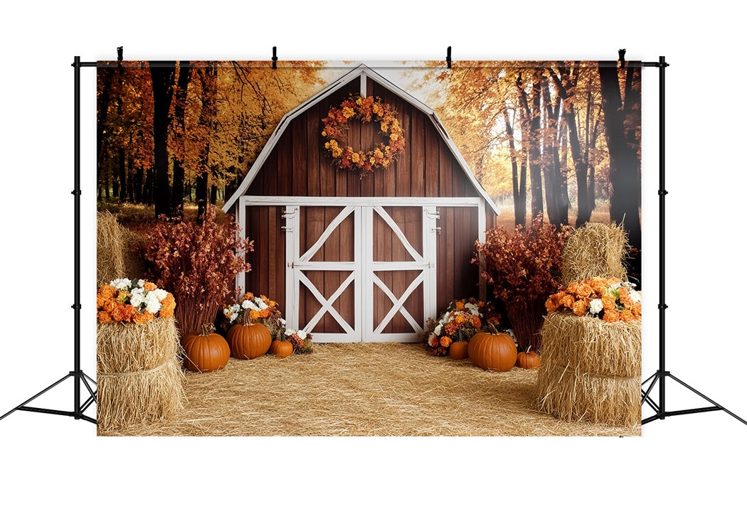 Herbstlicher rustikaler Foto Hintergrund Rustikale Scheune Kürbisernte Herbsthintergrund CSH58-222