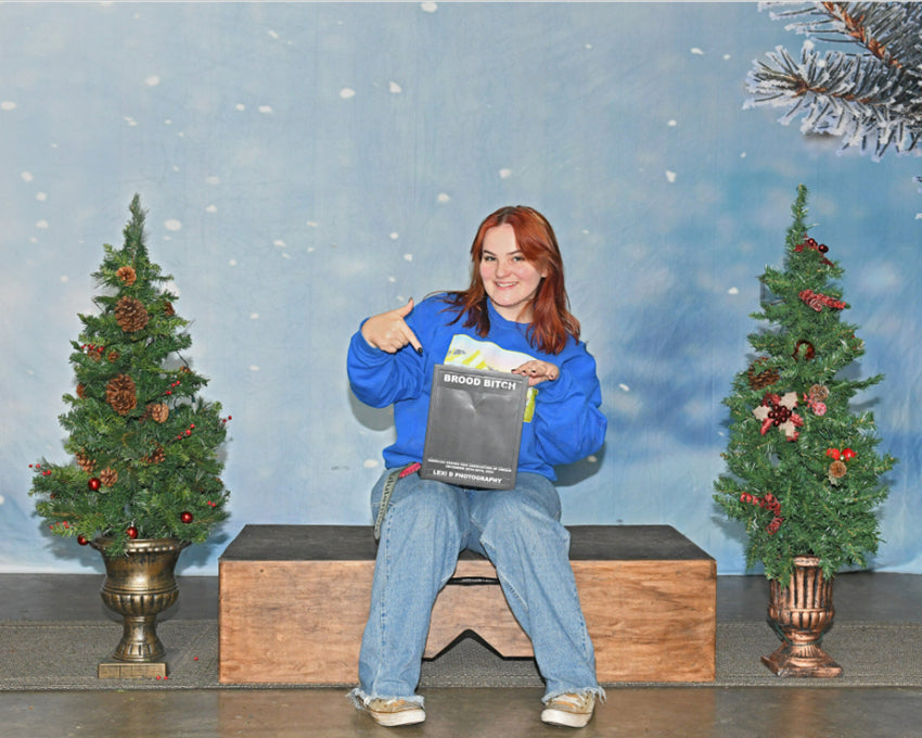 Schneeflocken Bokeh Weihnachtsbaum Foto Hintergrund DBD-19307