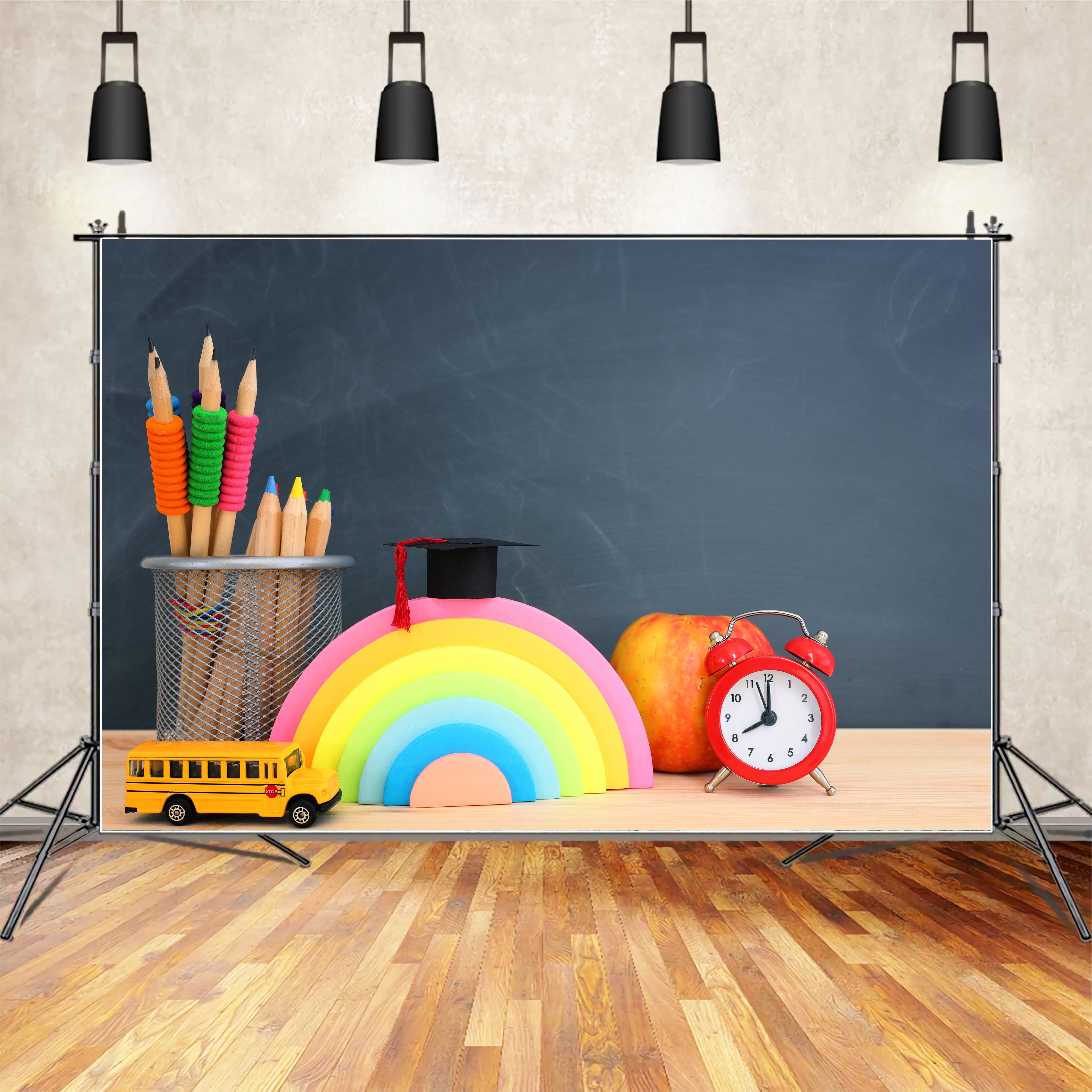 Back To School Holzschreibtisch Bleistifte Hintergrund DBD7-11