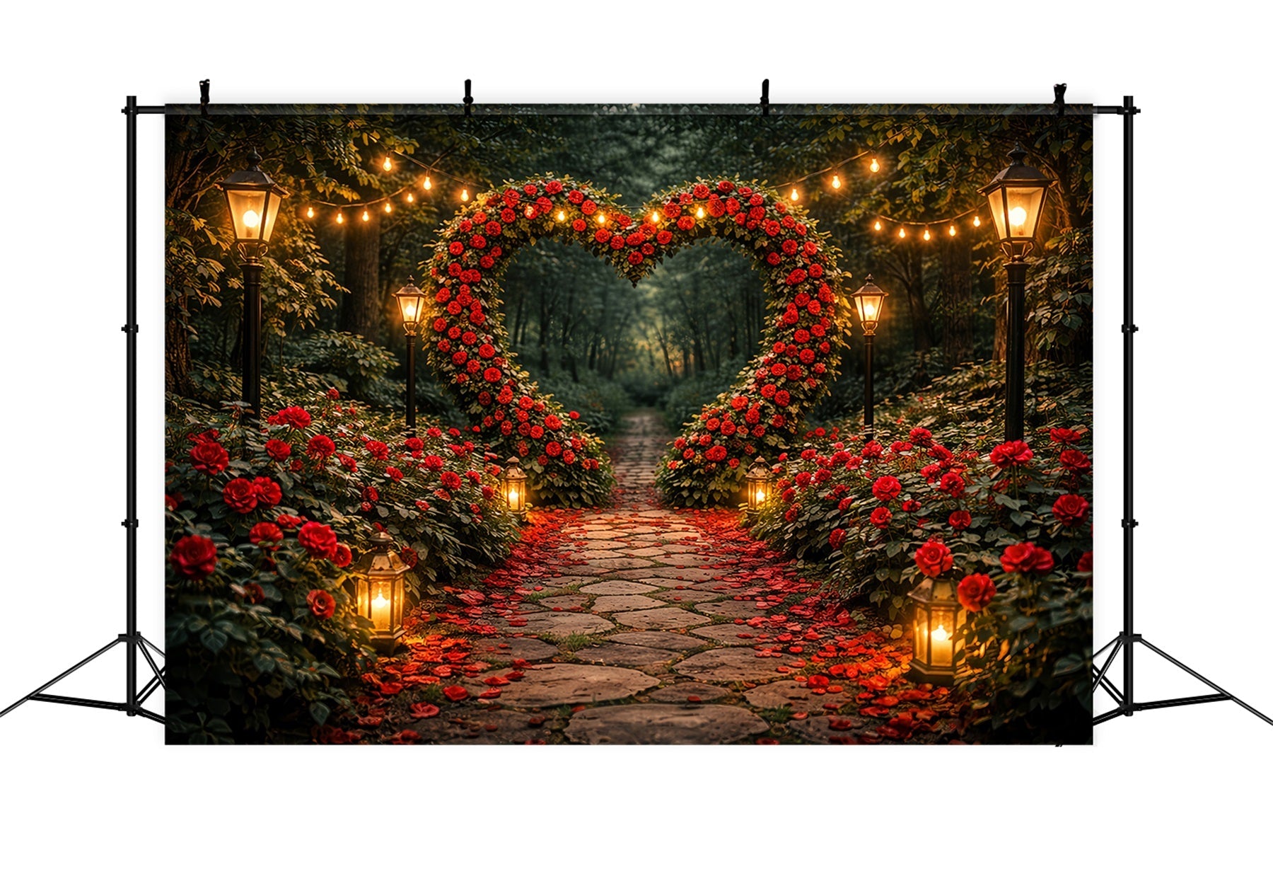 Roter Rosen-Hintergrund Gartenlaternen Herzpfad Blumenbogen Valentinstag-Hintergrund LXX512-97