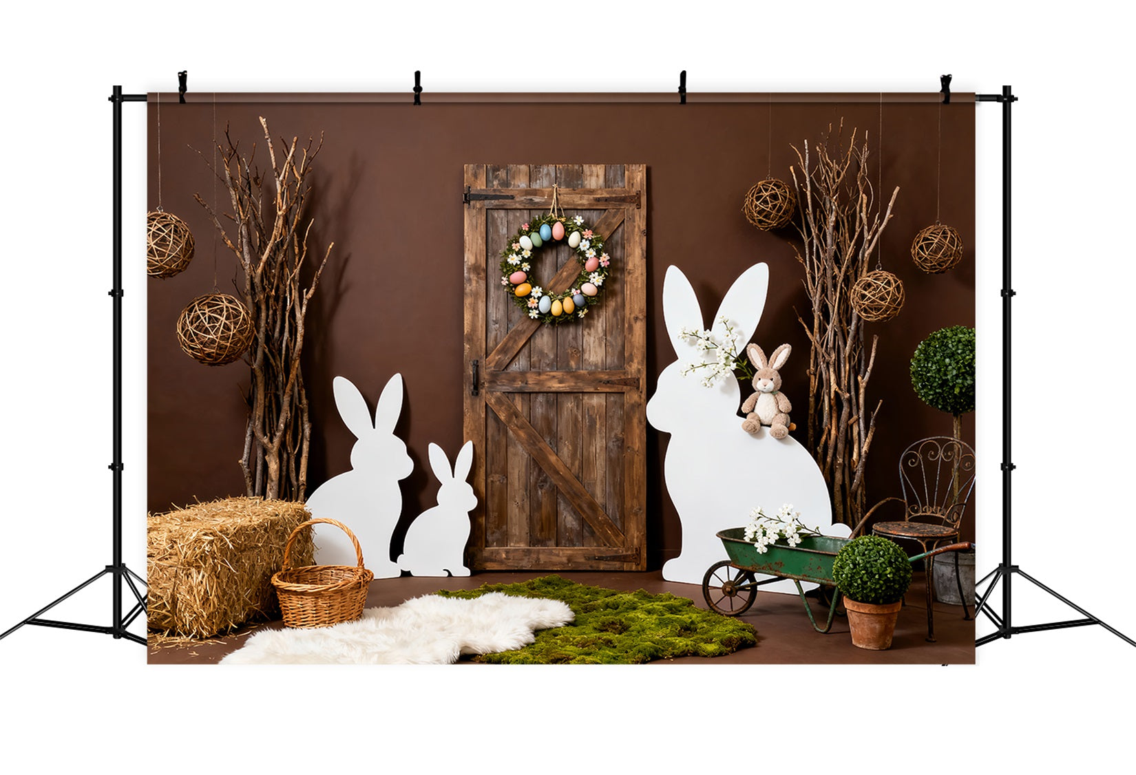 Osterhasen-Silhouette-Hintergrund Rustikaler Holztür-Kranz-Hintergrund für Ostern LXX61-116