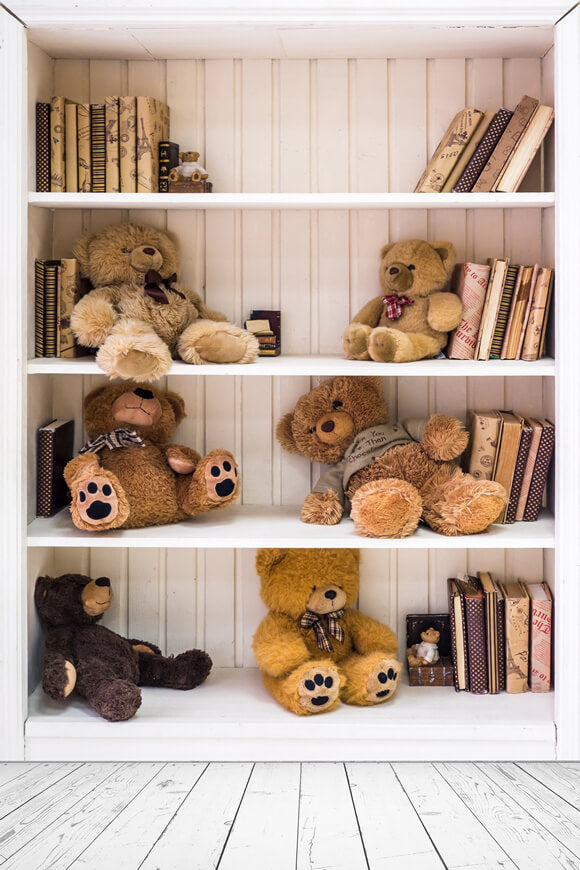 Bücherregal Spielzeugbär Holzboden Studiokulisse M11-05