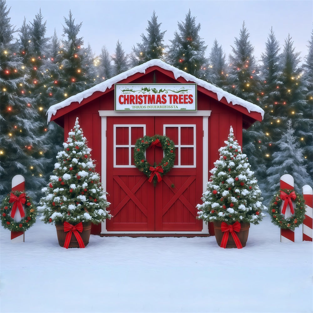 Weihnachtsbaum Fotohintergrund Verschneites Bauernhaus Rote Scheune Weihnachtsfotokulisse MRR8-263