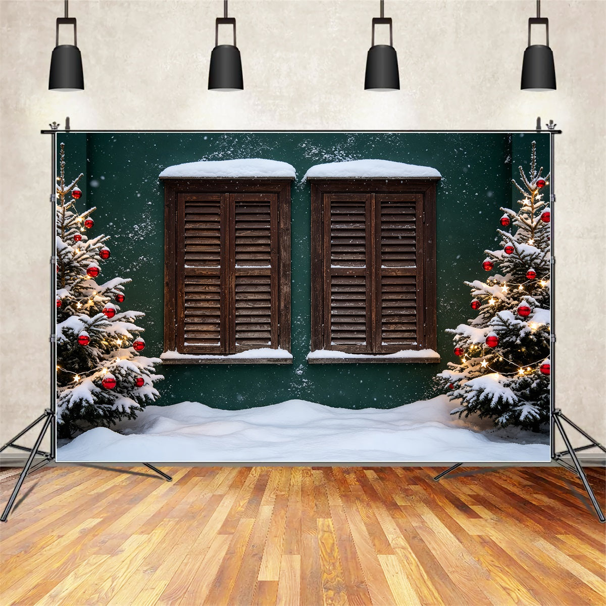 Ländliche Weihnachtskulisse Verschneite Fensterläden Weihnachtshintergründe ZTT69-25