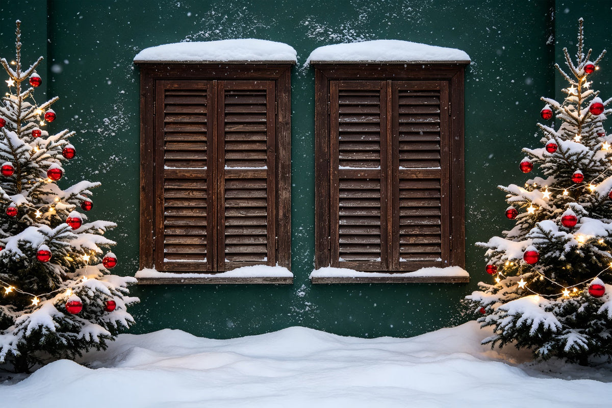 Ländliche Weihnachtskulisse Verschneite Fensterläden Weihnachtshintergründe ZTT69-25