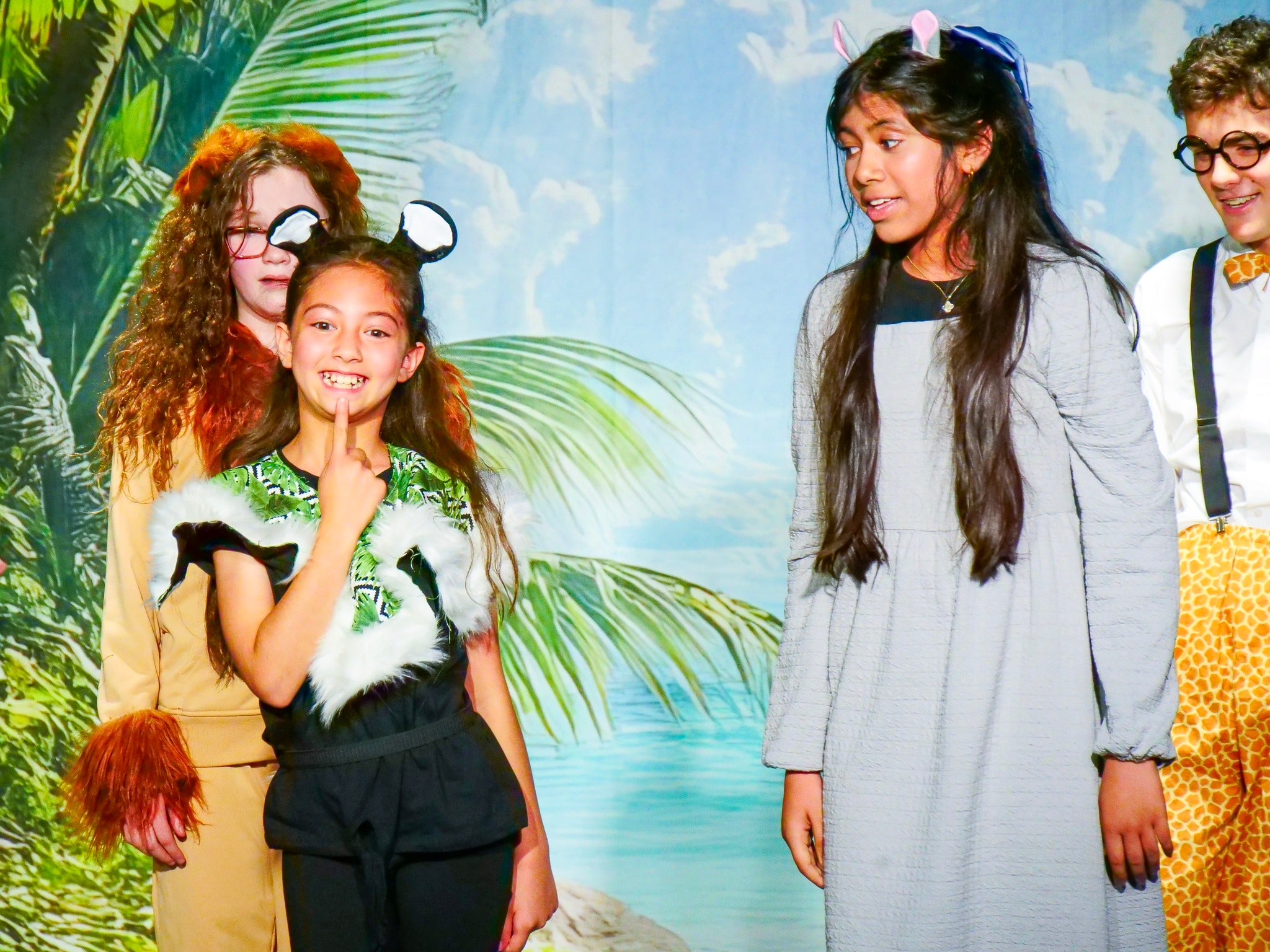 Fotohintergrund Strand Strandweg Palmblätter Sommerhintergrund CJJ3-235