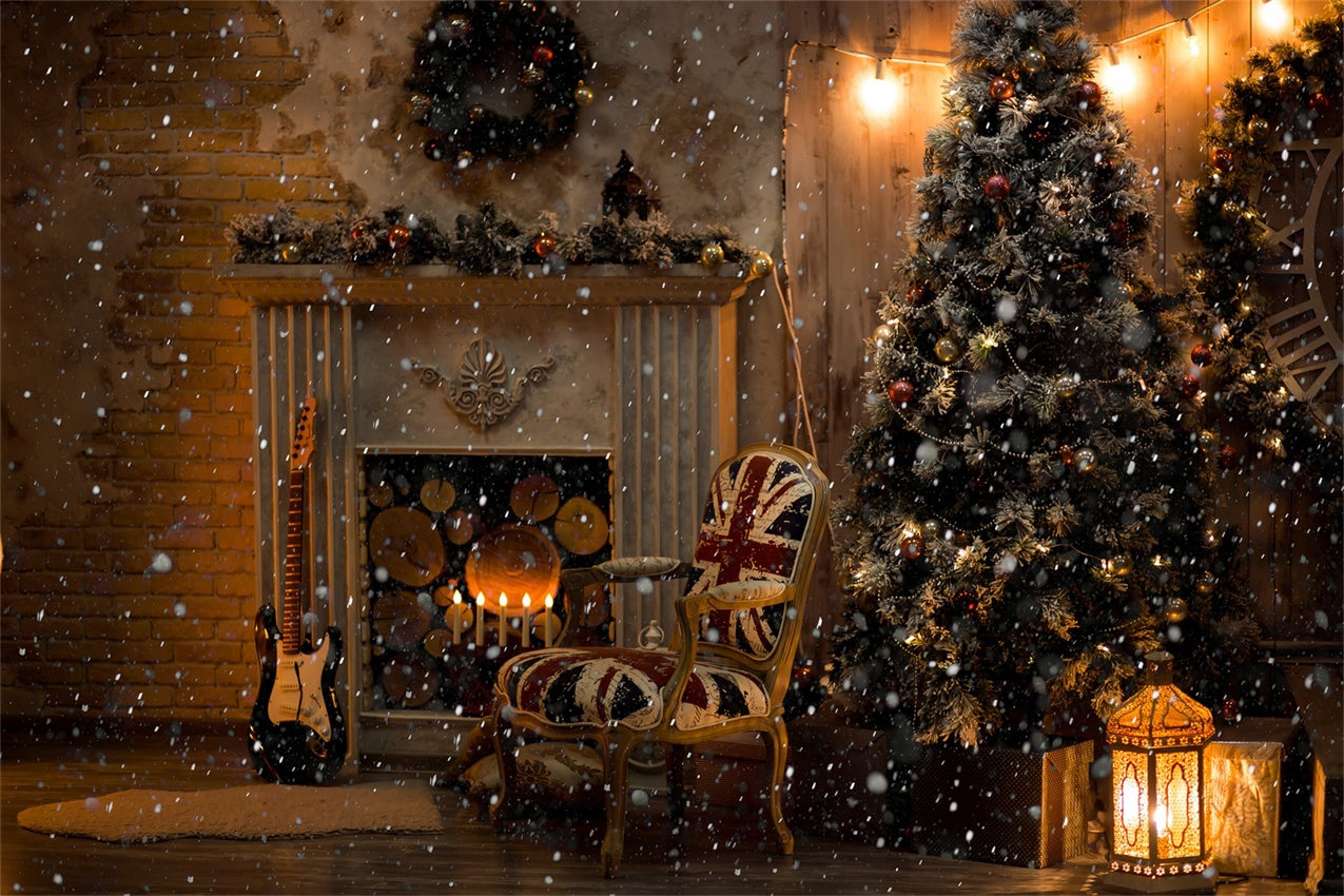 Verschneite Nacht am gemütlichen Kamin Weihnachtshintergrund BRP8-85