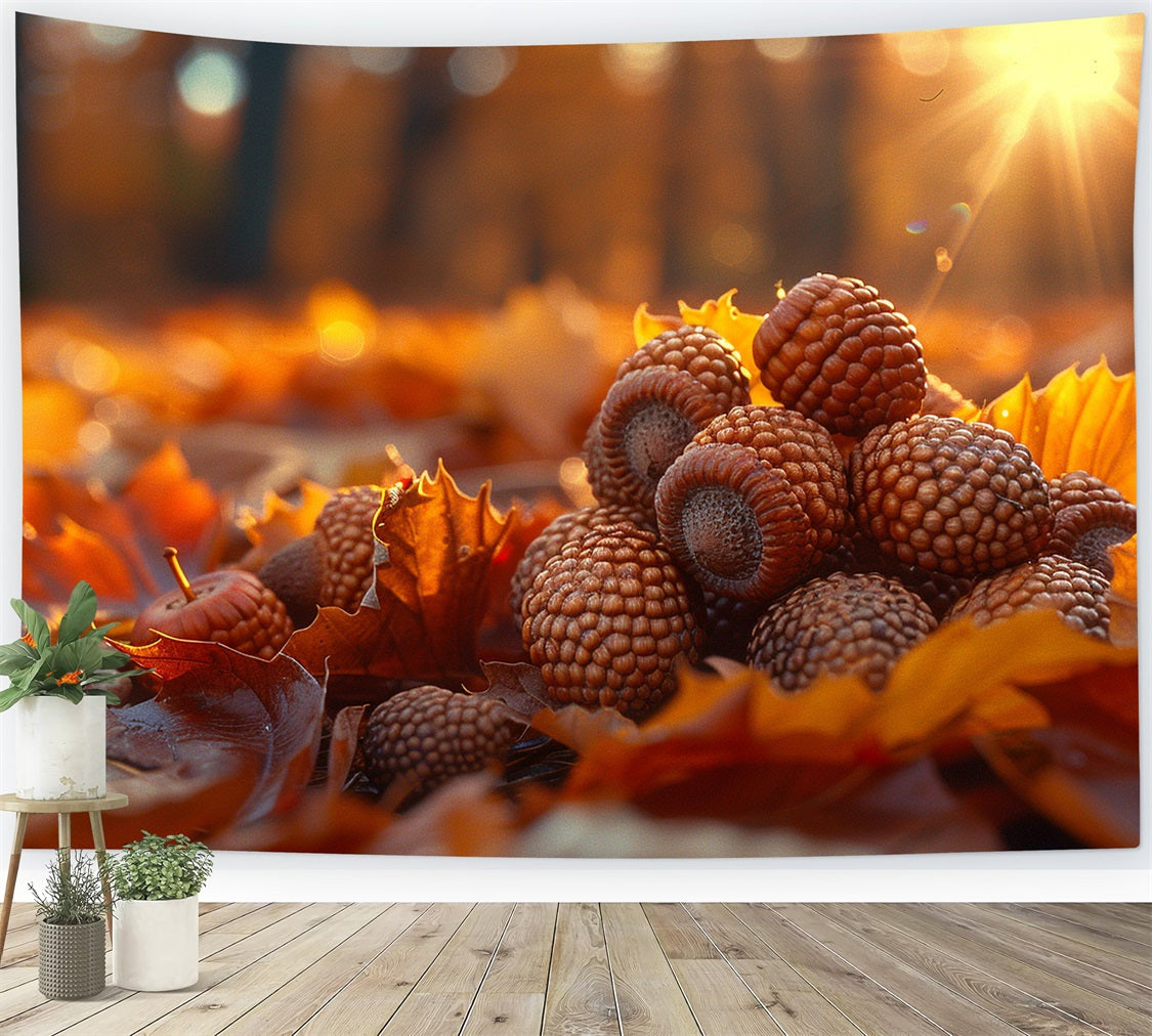 Sonnenbeschienene Eicheln Goldener Herbstlaubhaufen Hintergrund BRP9-139