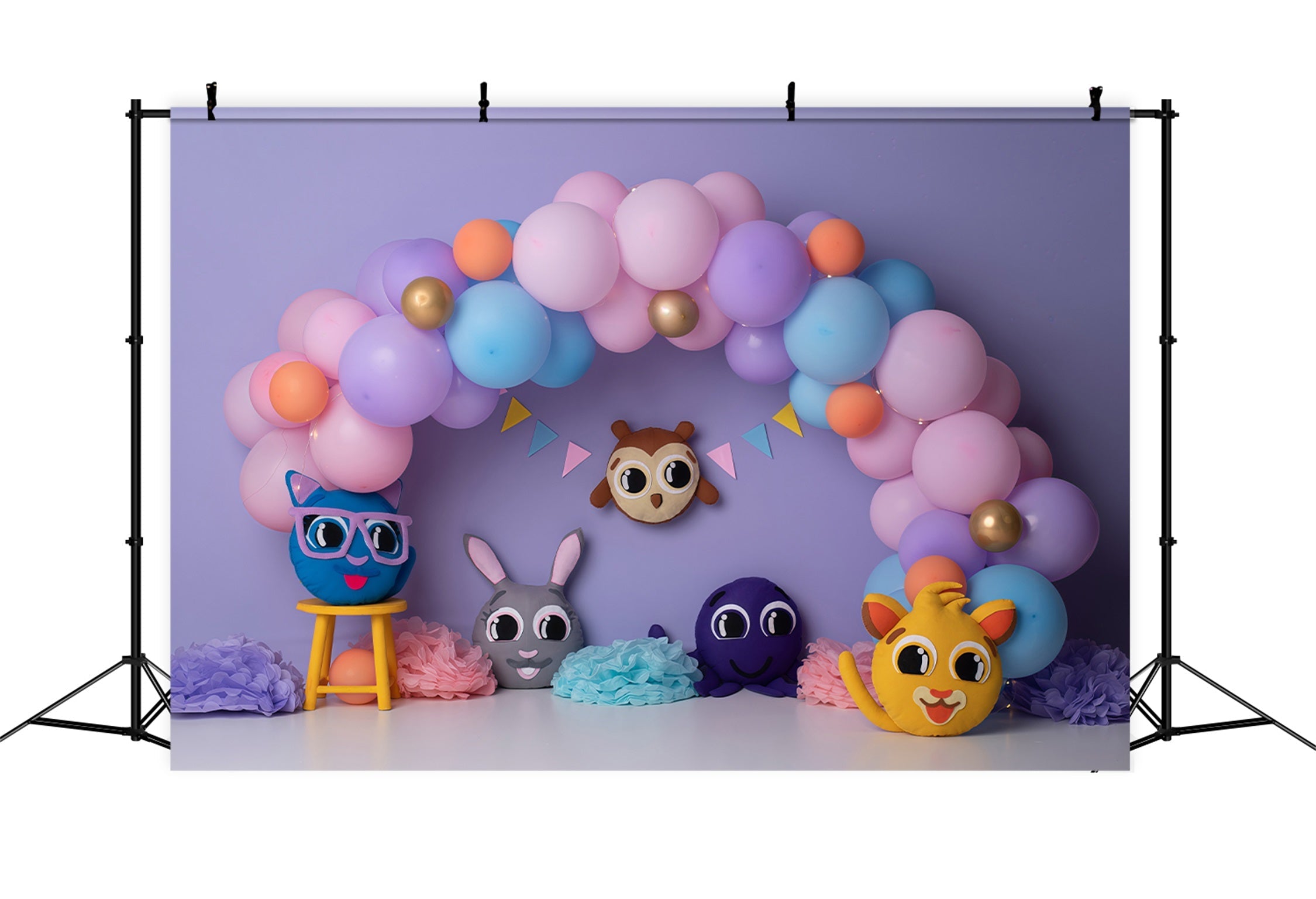 Hintergründe für Kinderfotografie Pastellfarbene Cartoon-Tier-Ballonbogen Kinderhintergrund von Magali