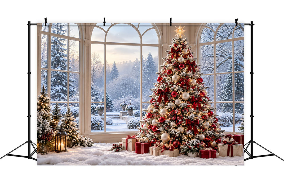 Weihnachtswald-Hintergrund Verschneites Fenster Geschmückter Baum HQ610-183