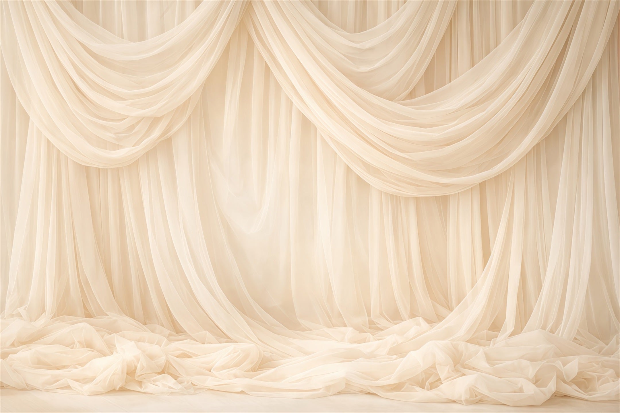 Verträumter Soft-Focus-Hintergrund zum Muttertag – Eleganter, elfenbeinfarbener, transparenter Vorhang – Fotohintergründe zum Muttertag LXX63-35