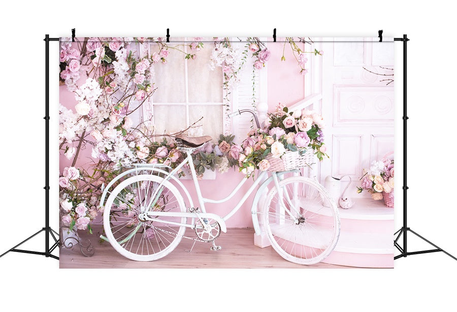 Rosa Wand mit Blumen gefüllt Weißes Fahrrad Hintergrund M1-08