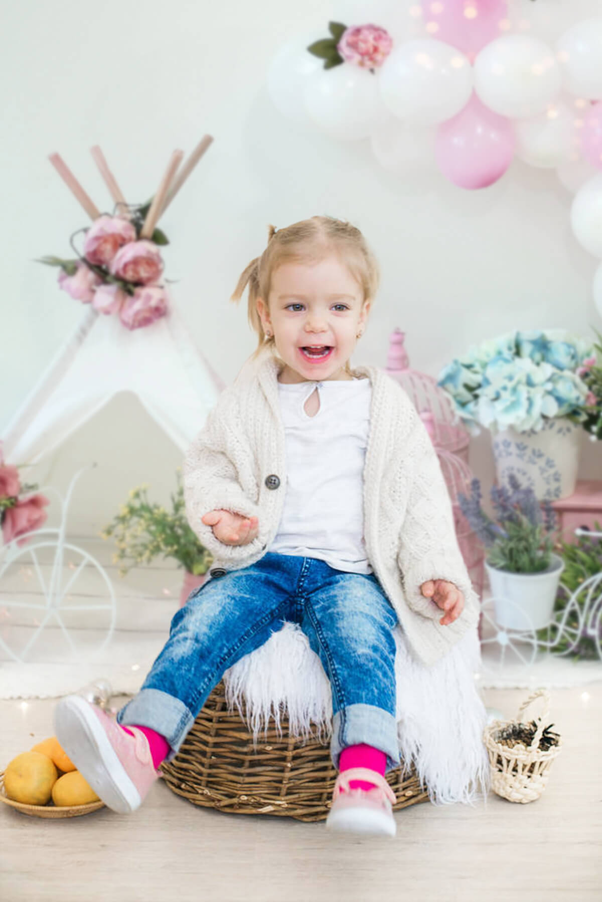 Rosa und weiße Ballonblume kleines Zelt Handwerk Dekoration Geburtstag Hintergrund M2-20