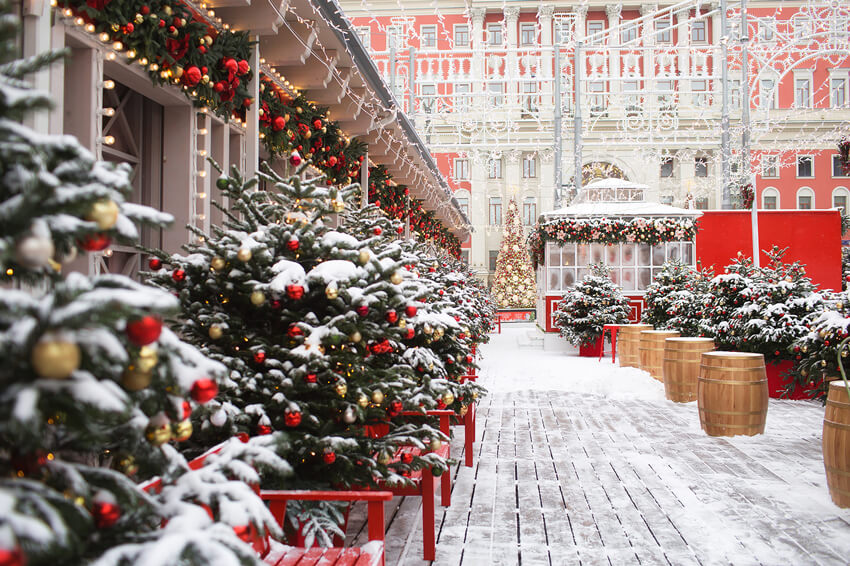 Weihnachten Neujahr verschneite Straße Kulisse M8-24