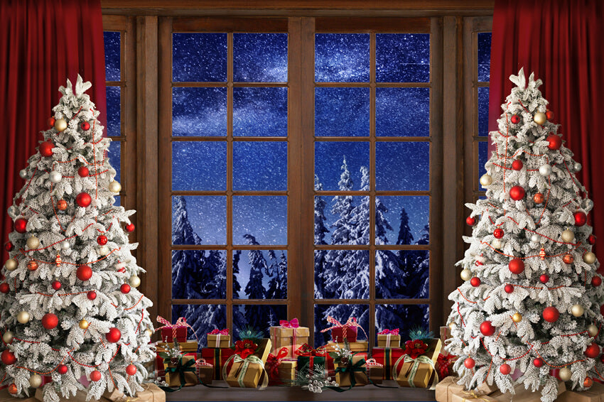 Weihnachtsbaum Fenster verschneiten Wald Kulisse M9-20