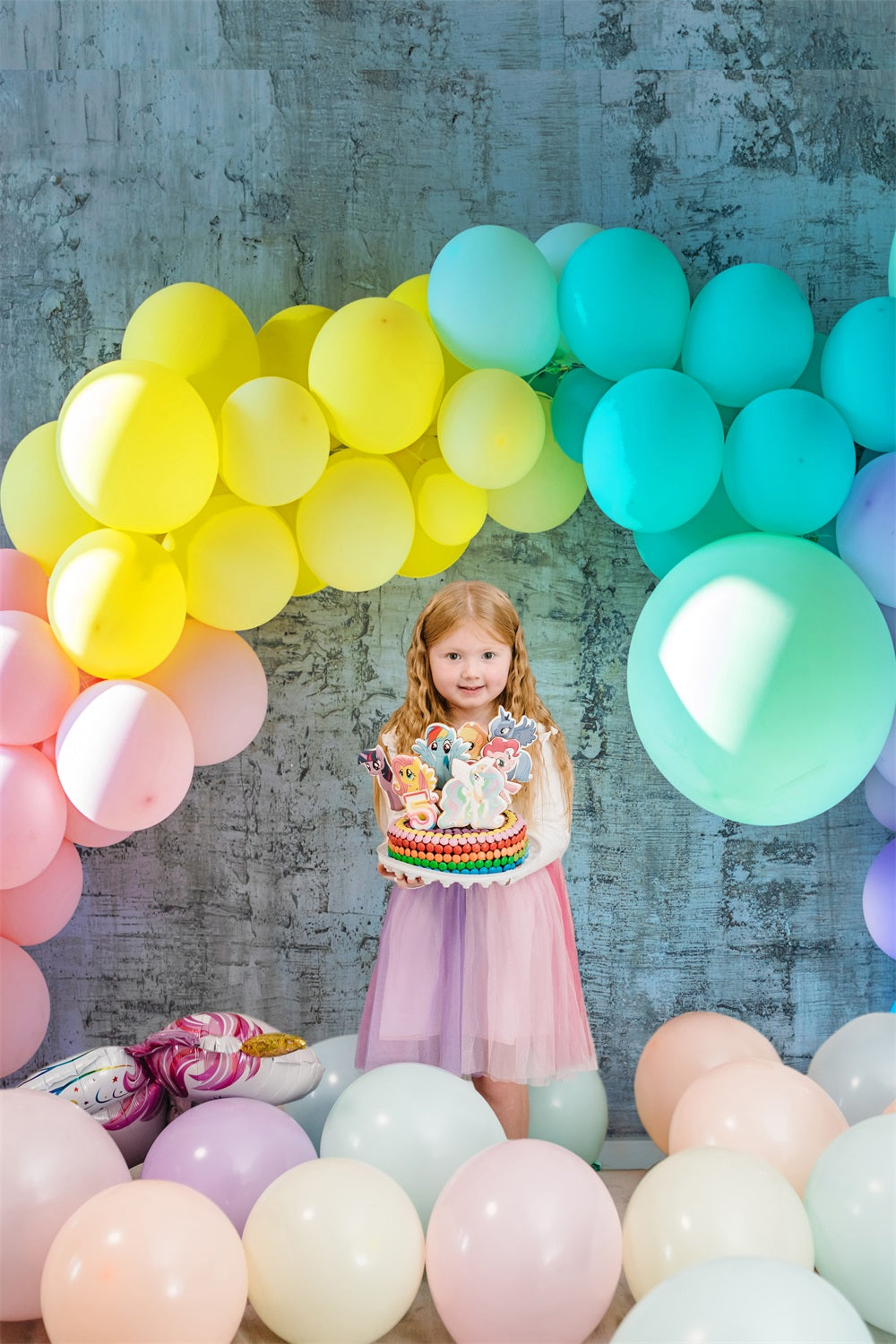 Bunte Luftballons Abstrakte Backsteinmauer Hintergrund RR5-30