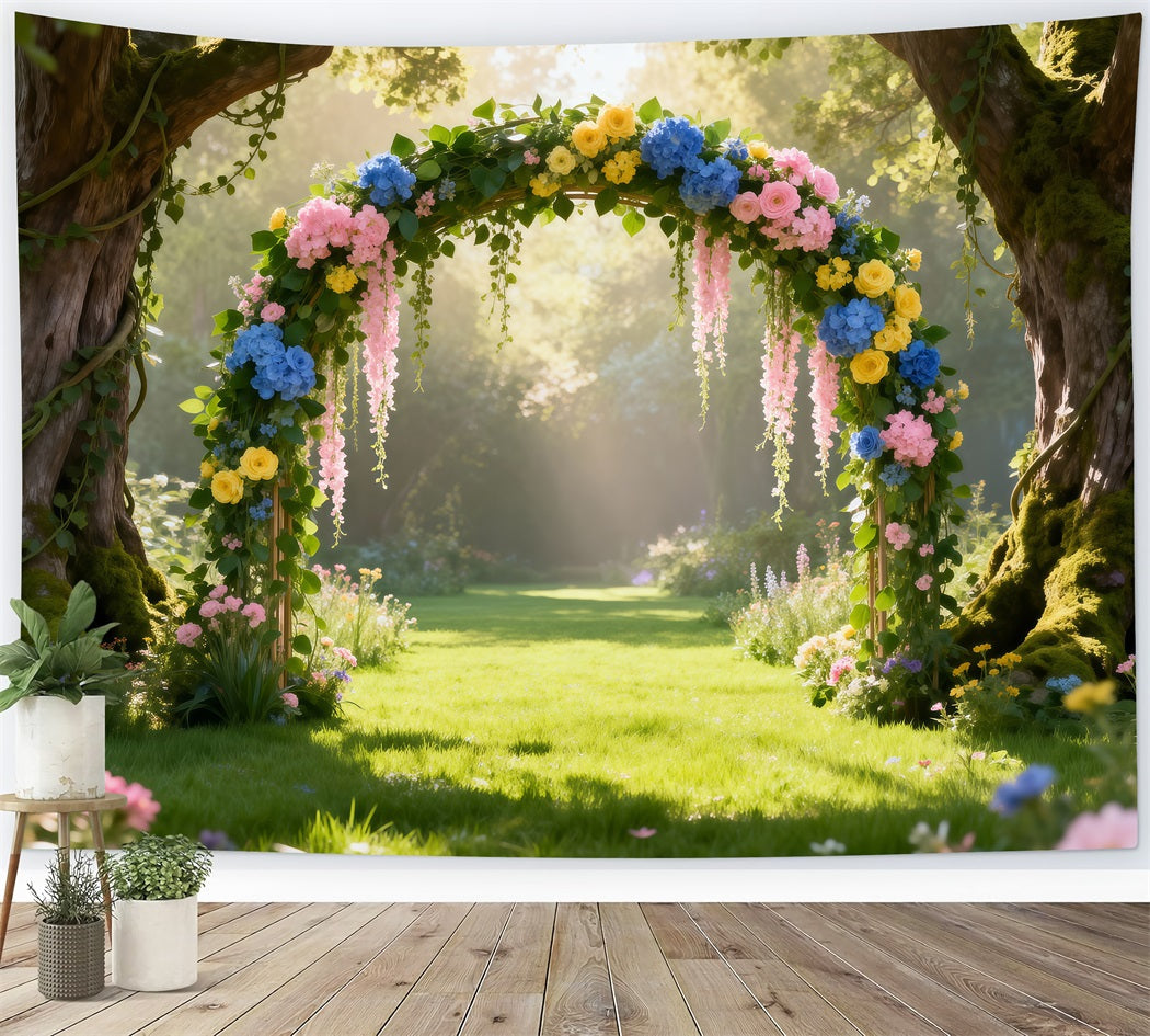 Frühlingswaldweg-Hintergrund Sonnendurchfluteter Wald Blumenbogen Frühlingshintergrund RR62-48