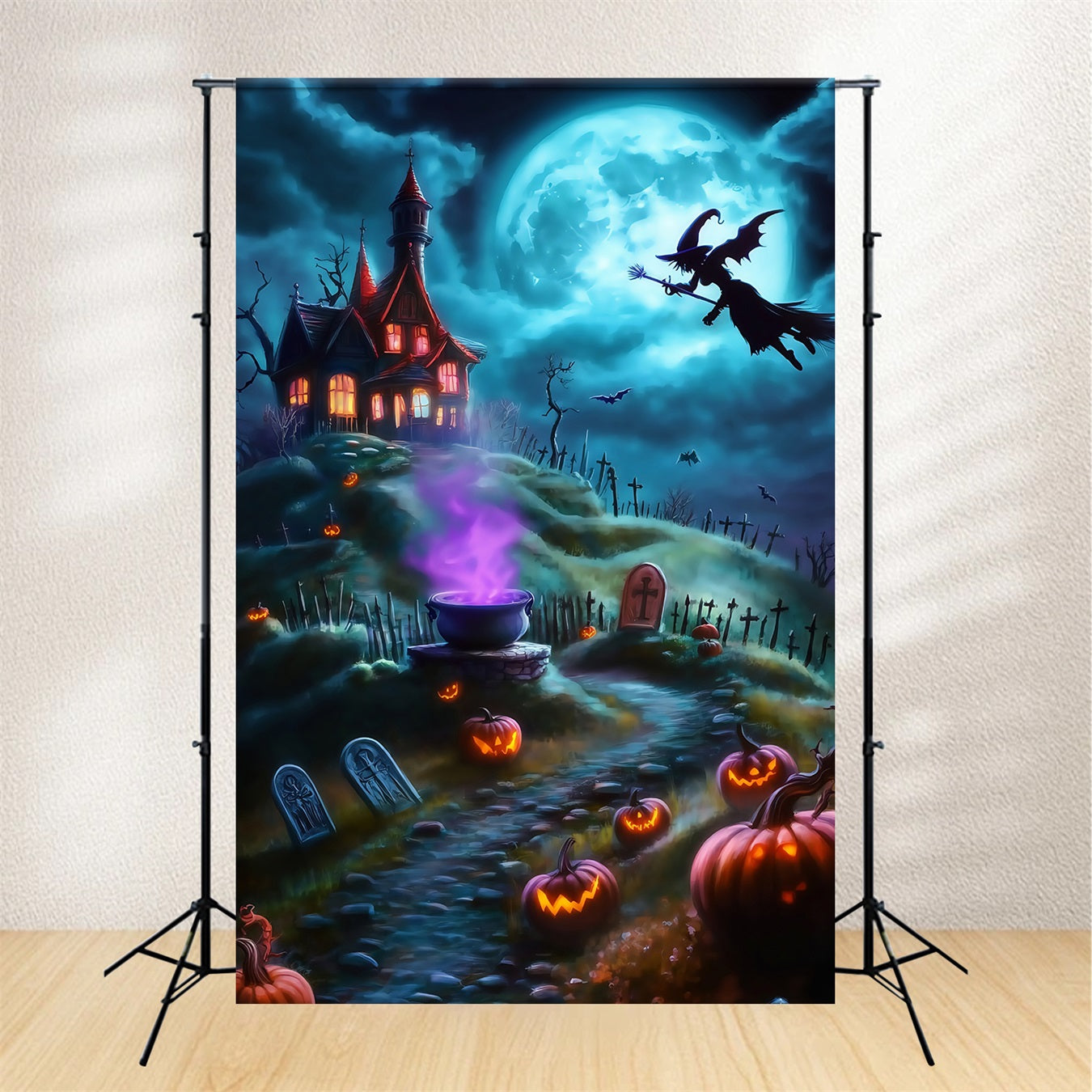 Halloween-Hexe, die über einen gruseligen Bergfriedhof fliegt Halloween-Fotohintergrund für Fotos TWW58-26