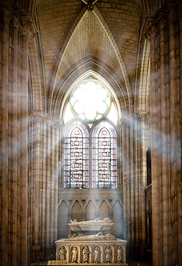 Kirchen-Sonnenschein durch Glasfenster-Hintergrund SH-985